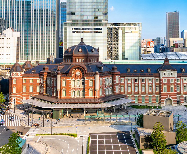 東京駅 ふくりん目地